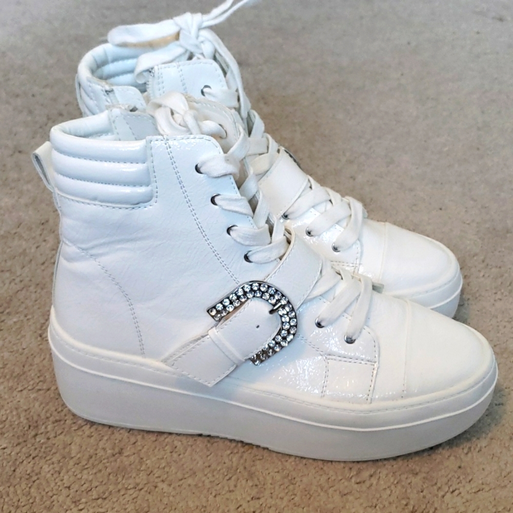 Women's Gianni Bini Platform Sneakers
